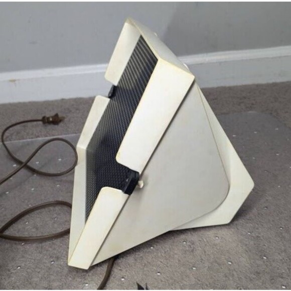 Vintage Lite Brite Hasbro 1973 Light Bright W/ORIGINAL BOX, PEGS, & PAPERS - Picture 9 of 12